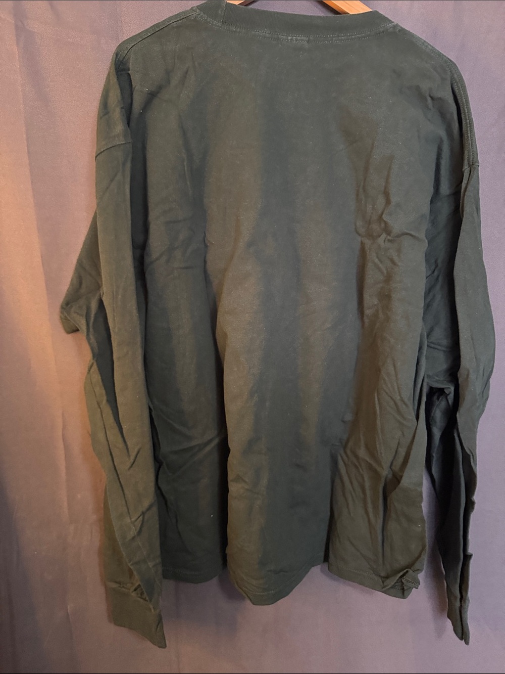 Gildan Black Long Sleeve Tee with Yellow Oregon Football Print - Picture 3 of 3